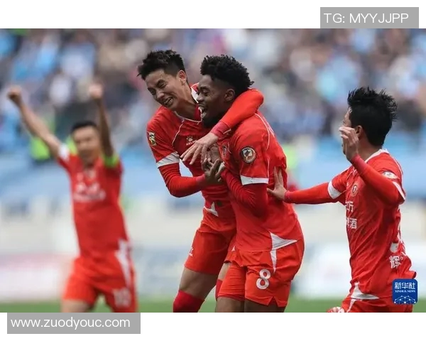 加维引领新时代足球潮流展现年轻球员的无限潜力与激情 加维引领新时代足球潮流展现年轻球员的无限潜力与激情