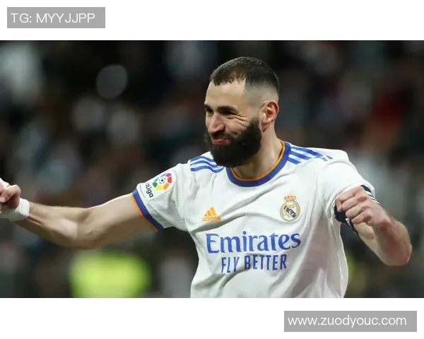 欧冠新球科技揭秘内置芯片实时追踪射门数据提升比赛分析水平