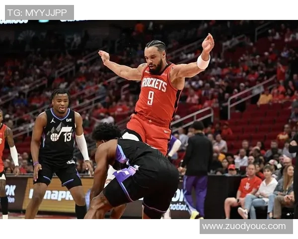 火箭与爵士季后赛对决全程回顾及精彩瞬间分析