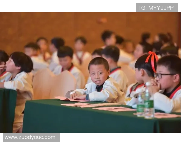 贾诚：从职场新秀到行业领军人物的成长之路与成功秘诀