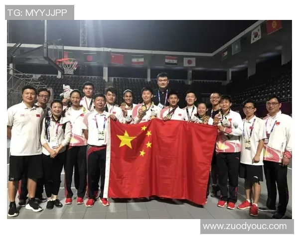 重庆篮球队在亚运会上的速度表现引发热议展现出团队的拼搏精神与竞技实力