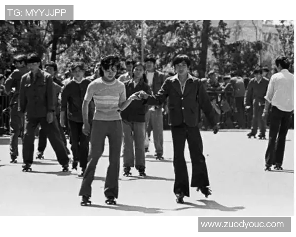 2018年与2020年对比图揭示社会变迁与生活方式的巨大变化 2018年与2020年对比图揭示社会变迁与生活方式的巨大变化