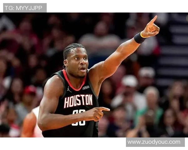 克林特卡佩拉在NBA赛场的崛起与影响力分析