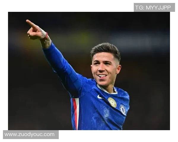 切尔西更衣室风波升级斯特林与恩佐训练场爆发激烈冲突