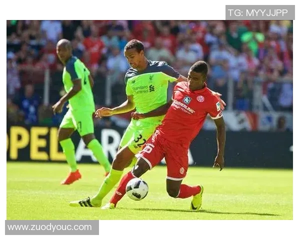 利物浦在90年代的辉煌战绩回顾与分析