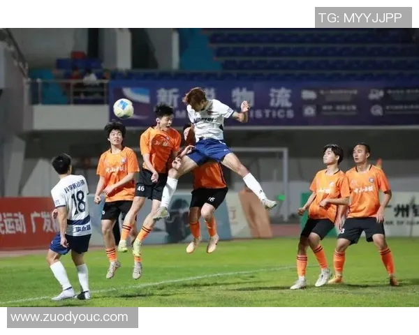 卡塔尔与冰岛友谊赛精彩对决展现足球魅力与团队精神